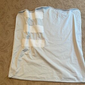 Ollie World swaddle stone